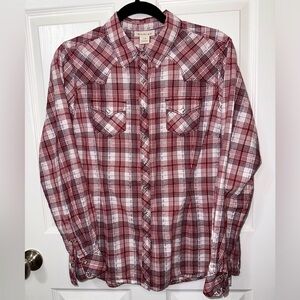 ARIAT Plaid Red and White woman’s cowgirl western Shirt. Diamond pearl snaps